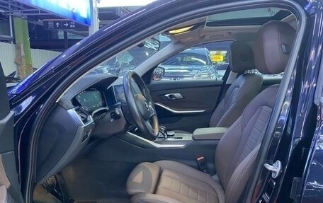 BMW 3 серия, 2021 год, 2 800 000 рублей, 9 фотография