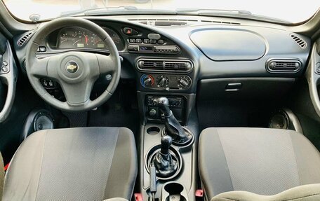 Chevrolet Niva I рестайлинг, 2011 год, 525 000 рублей, 10 фотография