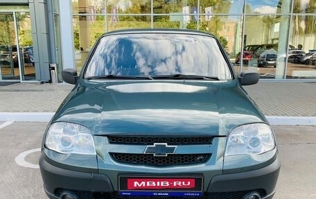 Chevrolet Niva I рестайлинг, 2011 год, 525 000 рублей, 2 фотография