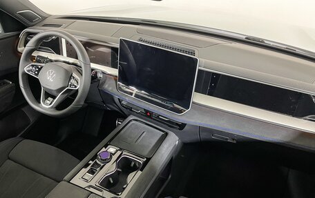 Volkswagen Teramont, 2025 год, 6 500 000 рублей, 12 фотография
