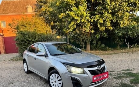 Chevrolet Cruze II, 2013 год, 425 000 рублей, 3 фотография