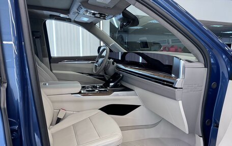 Cadillac Escalade V, 2025 год, 23 100 000 рублей, 22 фотография