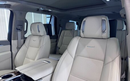 Cadillac Escalade V, 2025 год, 23 100 000 рублей, 15 фотография