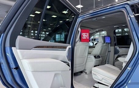 Cadillac Escalade V, 2025 год, 23 100 000 рублей, 25 фотография