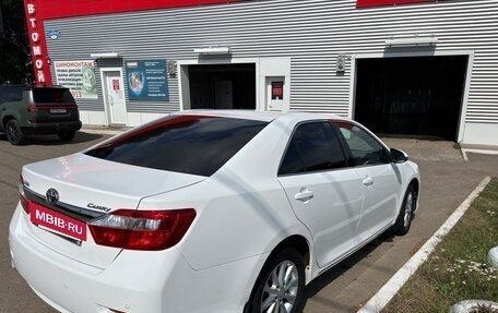 Toyota Camry, 2014 год, 1 700 000 рублей, 4 фотография