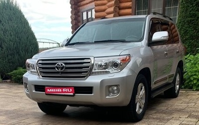 Toyota Land Cruiser 200, 2012 год, 3 380 000 рублей, 1 фотография