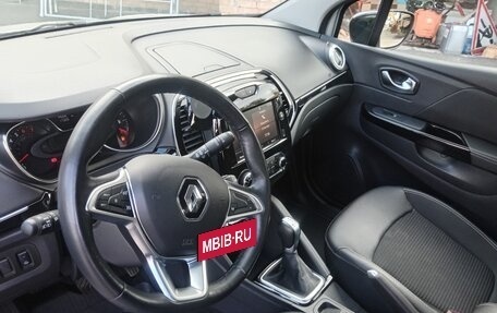 Renault Kaptur I рестайлинг, 2021 год, 1 740 000 рублей, 12 фотография