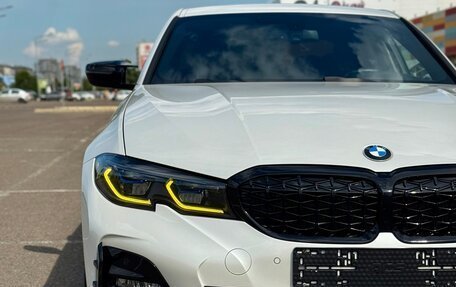 BMW 3 серия, 2019 год, 4 250 000 рублей, 2 фотография
