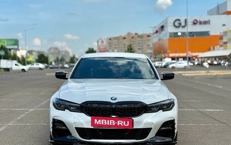 BMW 3 серия, 2019 год, 4 250 000 рублей, 6 фотография