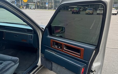 Cadillac Fleetwood I, 1986 год, 1 500 000 рублей, 11 фотография