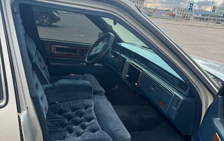 Cadillac Fleetwood I, 1986 год, 1 500 000 рублей, 12 фотография