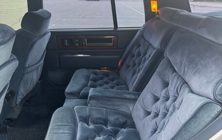 Cadillac Fleetwood I, 1986 год, 1 500 000 рублей, 19 фотография