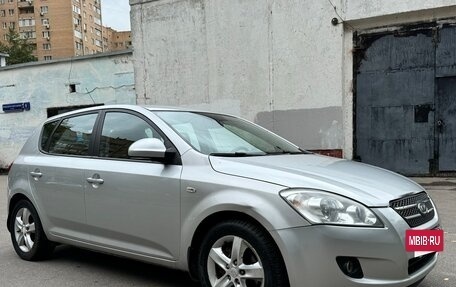 KIA cee'd I рестайлинг, 2009 год, 590 000 рублей, 4 фотография