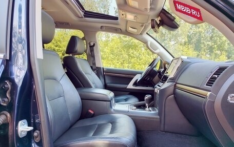 Toyota Land Cruiser 200, 2018 год, 6 678 000 рублей, 13 фотография