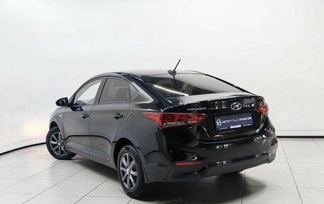Hyundai Solaris II рестайлинг, 2017 год, 948 000 рублей, 2 фотография