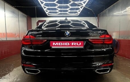 BMW 7 серия, 2017 год, 2 920 000 рублей, 9 фотография