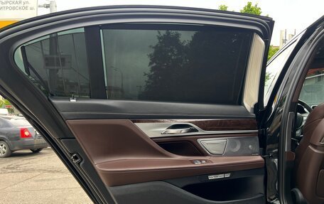 BMW 7 серия, 2017 год, 2 920 000 рублей, 34 фотография