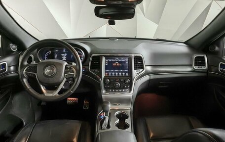 Jeep Grand Cherokee, 2017 год, 2 700 000 рублей, 10 фотография