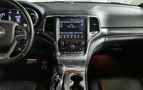 Jeep Grand Cherokee, 2017 год, 2 700 000 рублей, 11 фотография