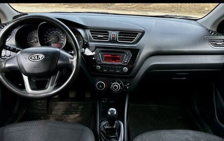 KIA Rio III рестайлинг, 2012 год, 370 000 рублей, 8 фотография