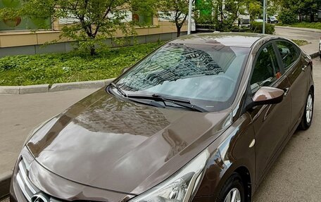 Hyundai Solaris II рестайлинг, 2014 год, 850 000 рублей, 1 фотография