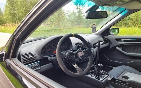 BMW 3 серия, 2002 год, 590 000 рублей, 14 фотография