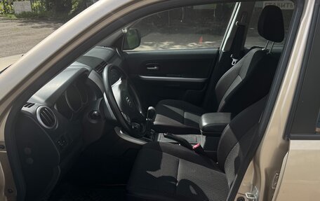 Suzuki Grand Vitara, 2011 год, 1 150 000 рублей, 10 фотография