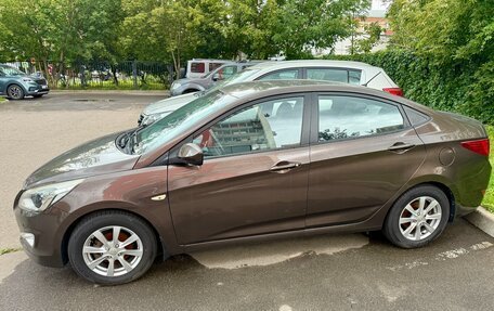 Hyundai Solaris II рестайлинг, 2014 год, 850 000 рублей, 5 фотография