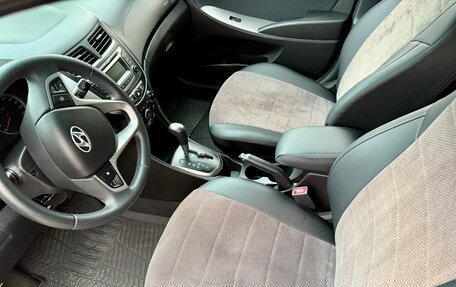 Hyundai Solaris II рестайлинг, 2014 год, 850 000 рублей, 16 фотография