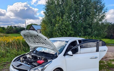 KIA Rio IV, 2017 год, 850 000 рублей, 3 фотография
