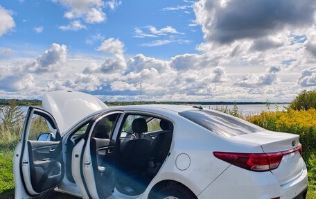 KIA Rio IV, 2017 год, 850 000 рублей, 6 фотография