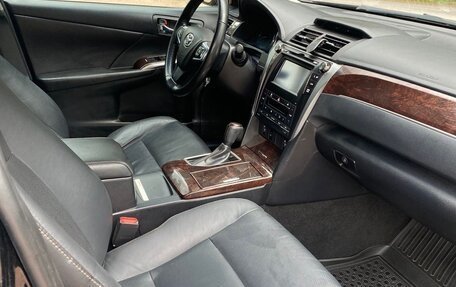 Toyota Camry, 2018 год, 1 700 000 рублей, 9 фотография