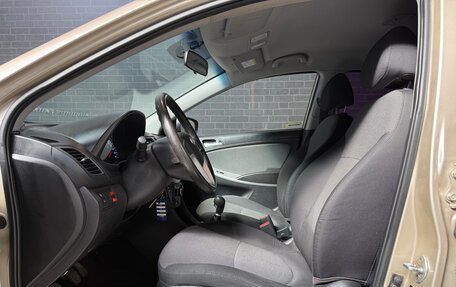 Hyundai Solaris II рестайлинг, 2012 год, 750 000 рублей, 8 фотография
