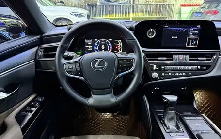 Lexus ES VII, 2022 год, 2 970 035 рублей, 4 фотография