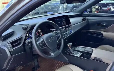 Lexus ES VII, 2022 год, 2 970 035 рублей, 16 фотография