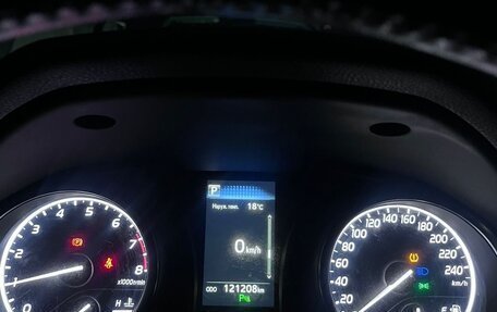 Toyota Camry, 2018 год, 2 000 000 рублей, 3 фотография
