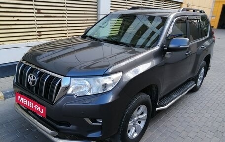 Toyota Land Cruiser Prado 150 рестайлинг 2, 2020 год, 4 700 000 рублей, 20 фотография