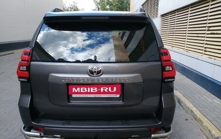 Toyota Land Cruiser Prado 150 рестайлинг 2, 2020 год, 4 700 000 рублей, 19 фотография