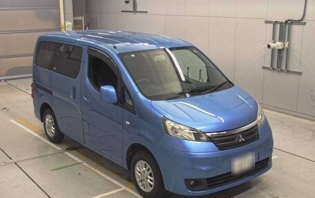 Nissan NV200, 2016 год, 1 710 000 рублей, 3 фотография
