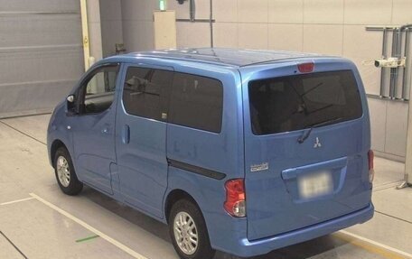 Nissan NV200, 2016 год, 1 710 000 рублей, 4 фотография