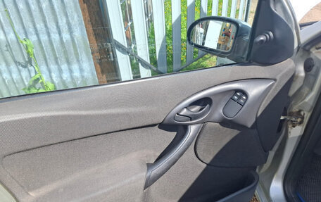 Ford Focus IV, 2004 год, 250 000 рублей, 14 фотография
