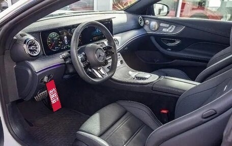Mercedes-Benz E-Класс AMG, 2023 год, 8 598 600 рублей, 9 фотография