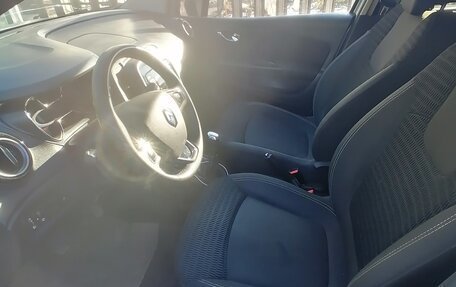 Renault Kaptur I рестайлинг, 2019 год, 1 700 000 рублей, 6 фотография