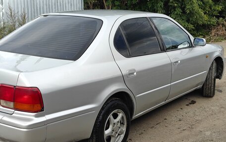 Toyota Vista, 1995 год, 290 000 рублей, 6 фотография