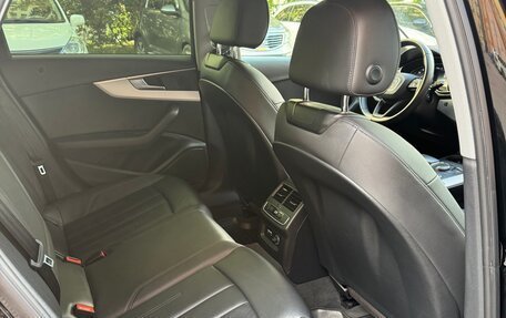 Audi A4, 2019 год, 2 450 000 рублей, 18 фотография