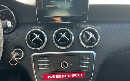 Mercedes-Benz A-Класс, 2016 год, 1 800 000 рублей, 9 фотография
