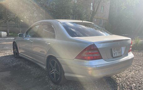 Mercedes-Benz C-Класс, 2005 год, 700 000 рублей, 5 фотография