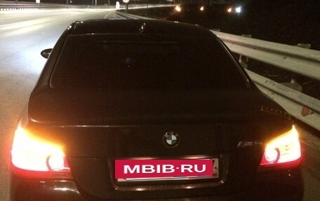 BMW M5, 2005 год, 1 500 000 рублей, 3 фотография