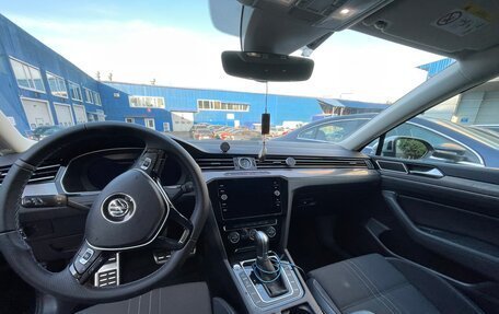 Volkswagen Passat B8 рестайлинг, 2018 год, 2 700 000 рублей, 6 фотография
