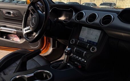 Ford Mustang VI рестайлинг, 2018 год, 3 050 000 рублей, 12 фотография